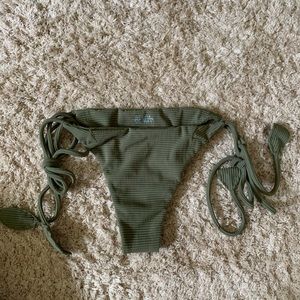 Benoa Swim - Jalama Bottom